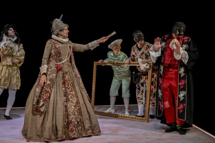 Escena de la obra El retablo de las maravillas, de Els Joglars