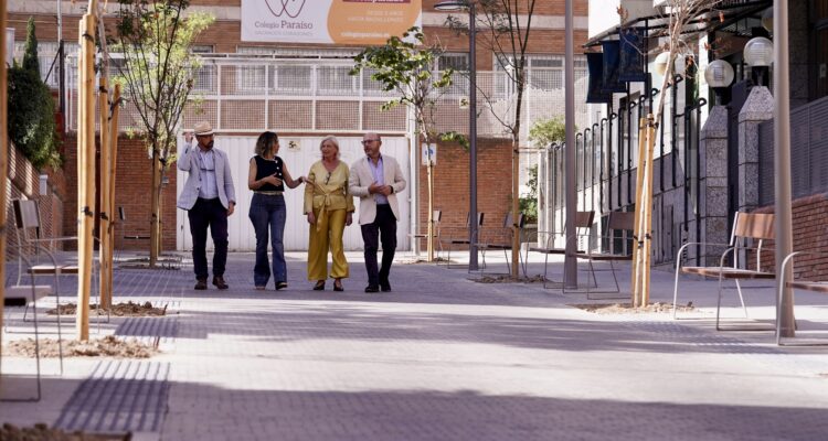 García Romero, Fernández y Estrada visitan el entorno del Colegio Paraíso Sagrados Corazones de Chamartín
