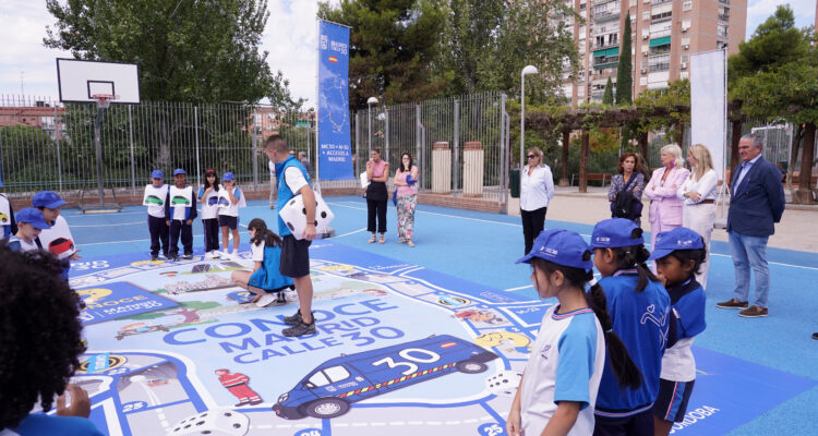 García Romero presenta el juego educativo infantil ‘Conoce Madrid Calle 30’
