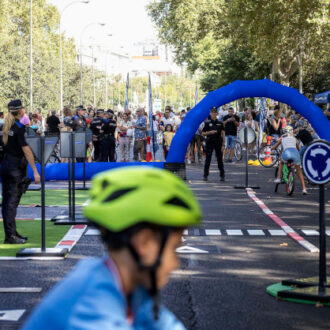 Actividades por la Semana Europea de la Movilidad en el eje Prado-Recoletos. Imagen de archivo de 2025