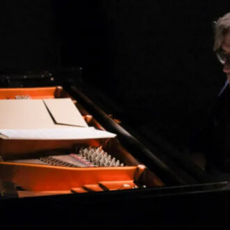 Chano Domínguez interpretando 'El amor brujo', de Rovira Beleta