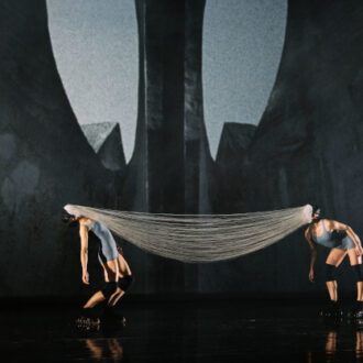 Imagen de 'Last and First Men', de la compañía Neon Dance. ©Camille Blake