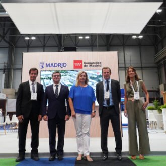 La vicealcaldesa y portavoz municipal, Inma Sanz, en la inauguración de la feria inmobiliaria The District