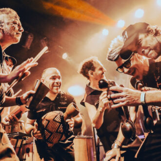 El grupo de percusión La Bomba de Tiempo