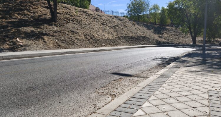 García Romero visita las obras de reurbanización de la avenida de Santa Catalina