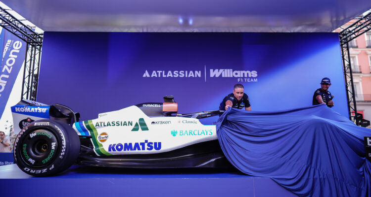 Presentación del monoplaza de Atlassian Williams F1 Team en la plaza del Callao