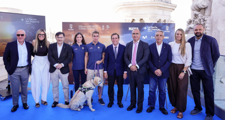 El alcalde de Madrid, José Luis Martínez-Almeida, en la presentación del Día del Deporte Olímpico y Paralímpico y la Noche del Deporte