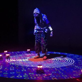 The Clusters, del artista japonés NAO