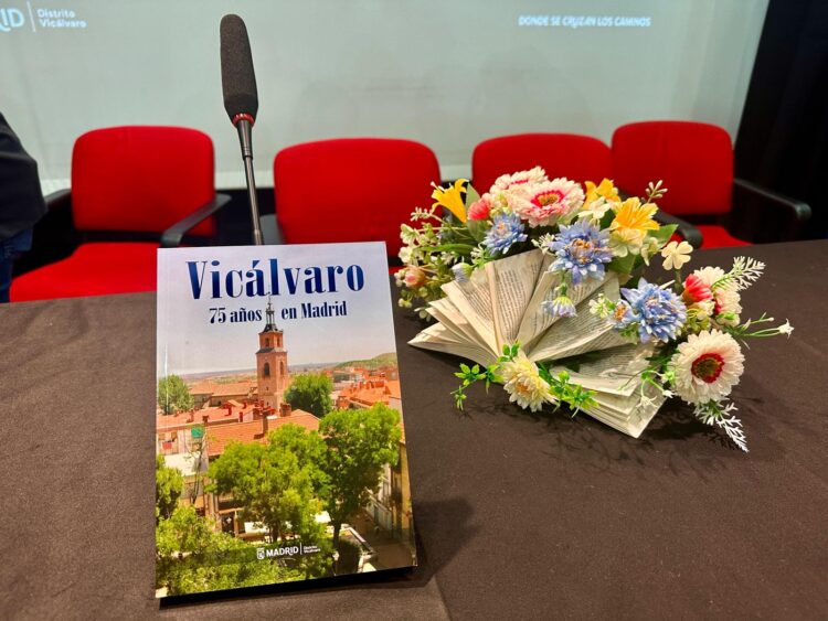 Libro 'Vicálvaro, 75 años en Madrid'