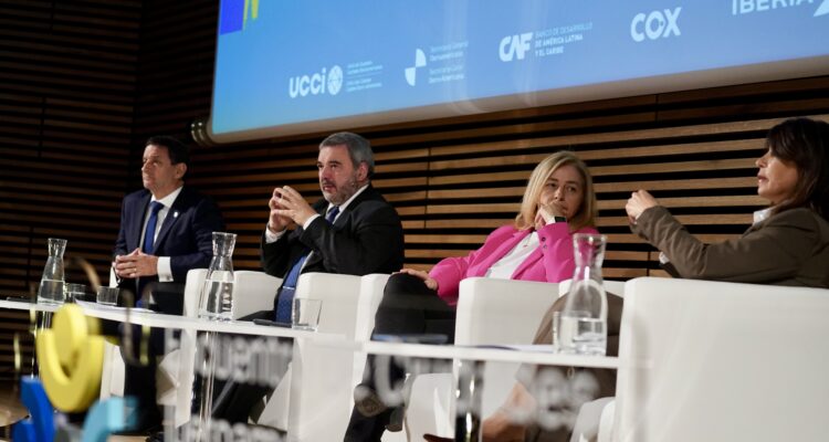 Inma Sanz en el panel sobre seguridad y cohesión social celebrado en el marco del Encuentro de Ciudades Iberoamericanas