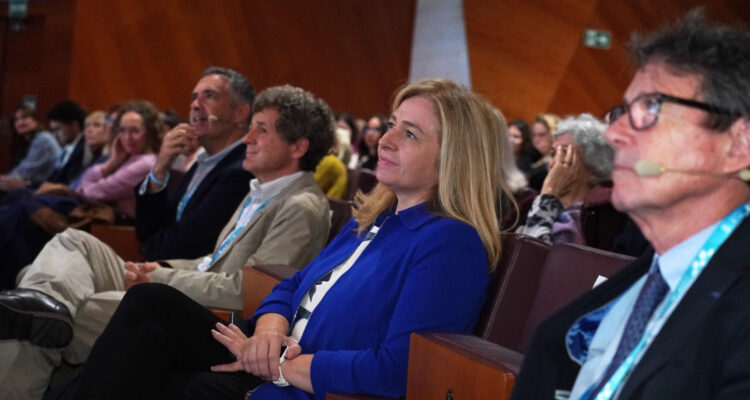 Sanz presenta la I Jornada de Investigación sobre Adicciones de Madrid Salud