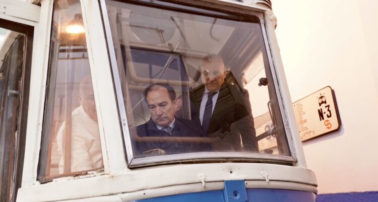 Carabante y Sánchez en interior tranvía FIAT PCC