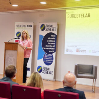 La vicealcaldesa de Madrid, Inma Sanz, clausura la jornada ‘SuresteLAB. La ciudad antes de la ciudad: infraestructuras básicas para el nuevo Madrid’