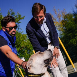 El alcalde de Madrid, José Luis Martínez-Almeida, ha presidido el acto por el 20º aniversario del Centro de Protección Animal
