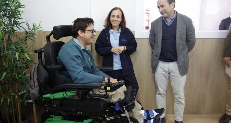 Carabante informa sobre la acción social de EMT Madrid con la Fundación Bobath