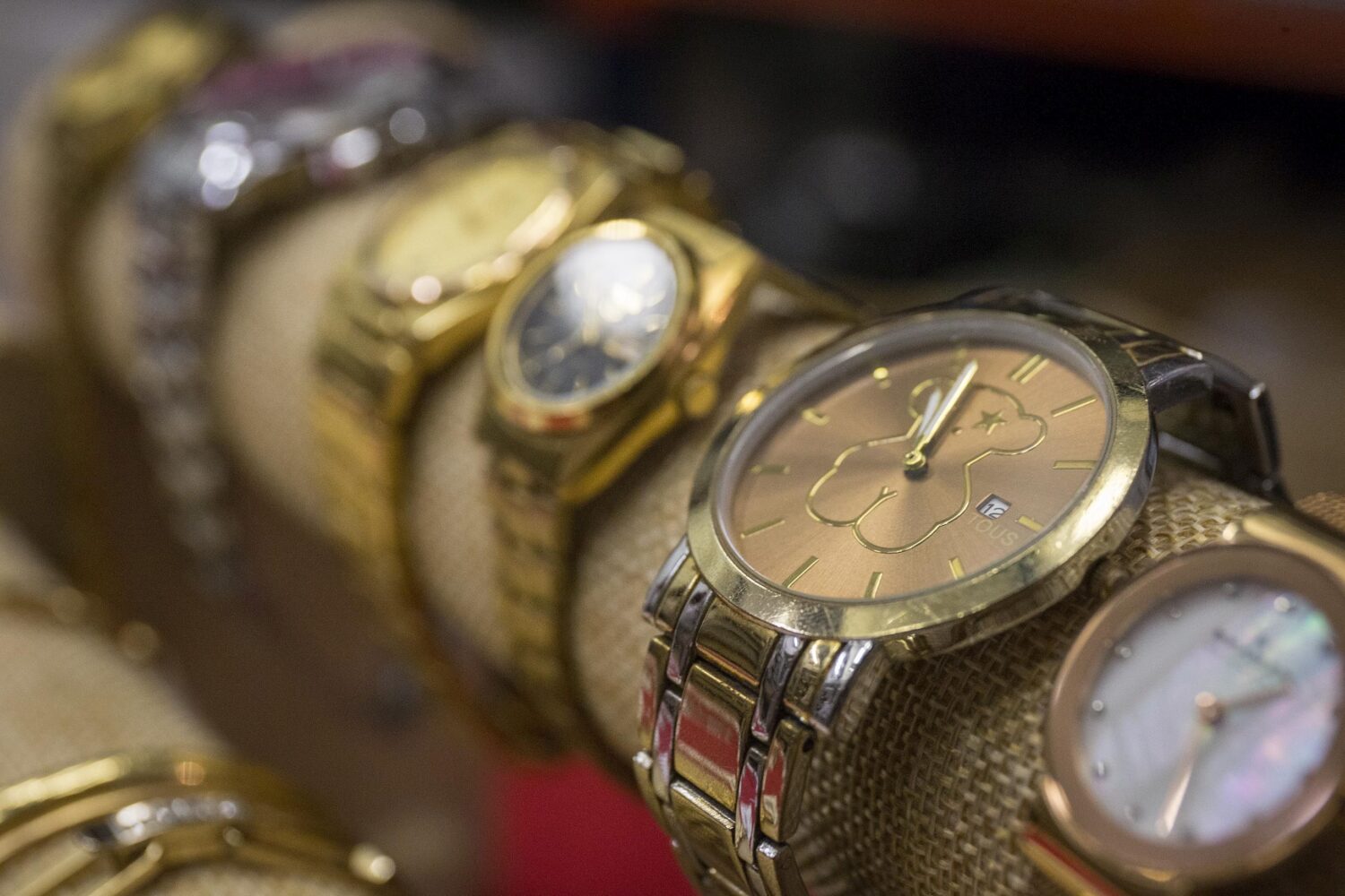 Relojes de una pasada subasta (archivo)