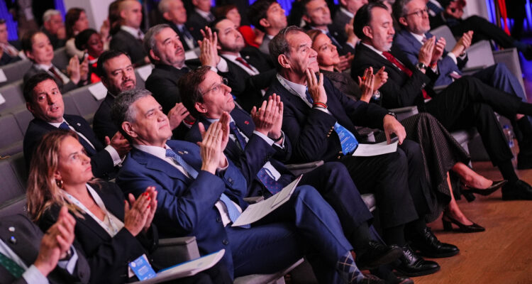 Almeida participa en el II Encuentro de Ciudades Iberoamericanas