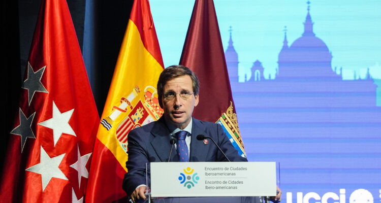 Almeida participa en el II Encuentro de Ciudades Iberoamericanas