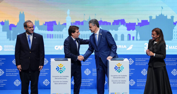 José Luis Martínez-Almeida en la clausura del II Encuentro de Ciudades Iberoamericanas
