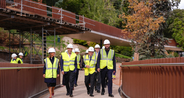 Almeida muestra las obras de Parque Ventas a autoridades y representantes de una treintena de ciudades iberoamericanas