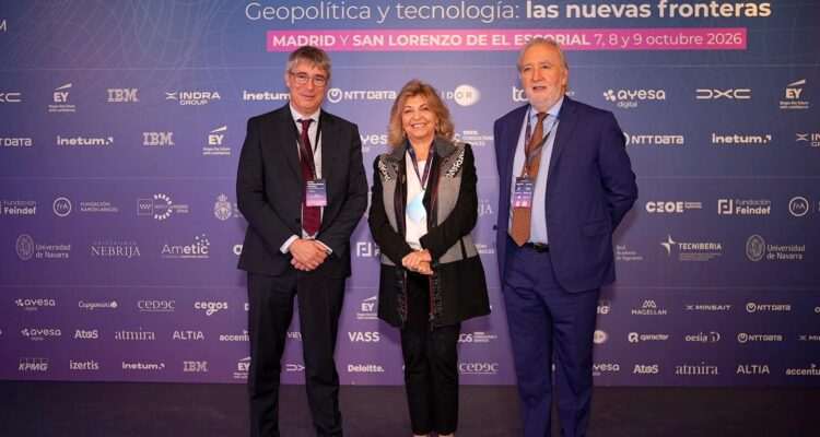 La delegada de Economía, Innovación y Hacienda ha participado en el Foro Tecnológico Global, organizado por la AEC